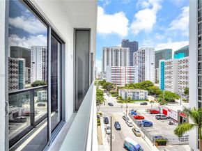 229 SW 9th St 504, Miami FL 33130