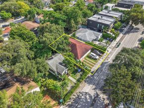 285 NW 39th St, Miami FL 33127