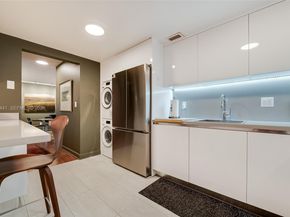 600 Biltmore Way 1018, Coral Gables FL 33134