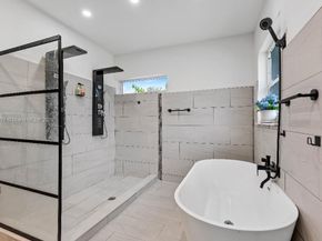 14401 SW 23rd St, Davie FL 33325