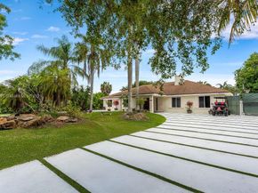 14401 SW 23rd St, Davie FL 33325
