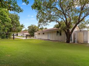 14401 SW 23rd St, Davie FL 33325