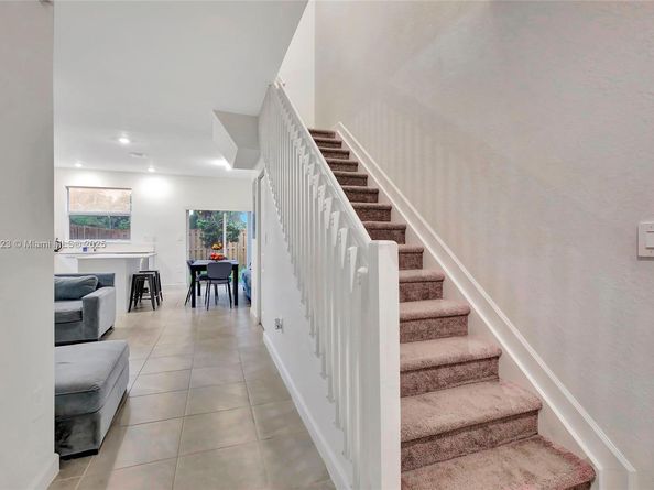 12210 NW 24th Pl, Miami FL 33167