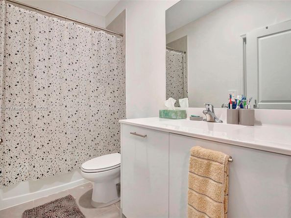 12210 NW 24th Pl, Miami FL 33167