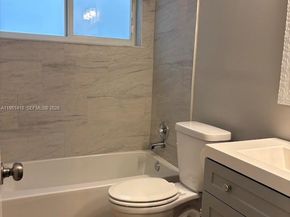 7305 NW 57th Ct, Tamarac FL 33321