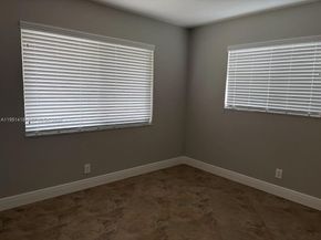 7305 NW 57th Ct, Tamarac FL 33321