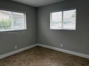 7305 NW 57th Ct, Tamarac FL 33321