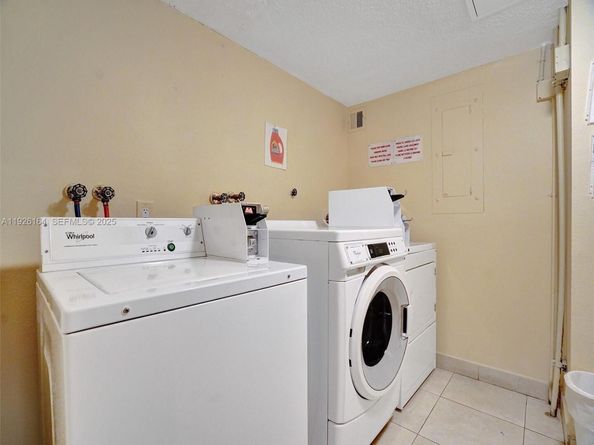 322 Buchanan St 610, Hollywood FL 33019