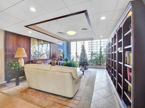 322 Buchanan St 610, Hollywood FL 33019