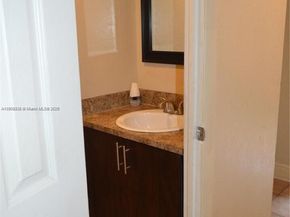 1741 SW 40th Ter, Fort Lauderdale FL 33317