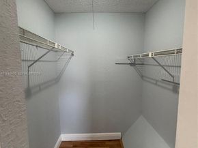 1741 SW 40th Ter, Fort Lauderdale FL 33317