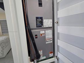 2845 NW 164th Ter, Miami Gardens FL 33054