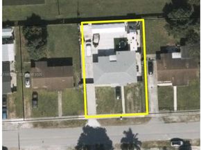 2845 NW 164th Ter, Miami Gardens FL 33054