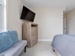 5601 Collins Ave 1514, Miami Beach FL 33140