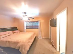7301 SW 8th St, North Lauderdale FL 33068
