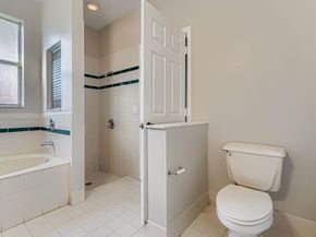 10397 SW 16th St, Pembroke Pines FL 33025