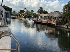 842 Argonaut Isle, Dania Beach FL 33004
