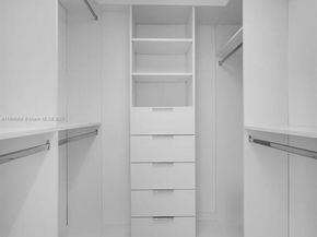 155 Ocean Lane Dr 302, Key Biscayne FL 33149