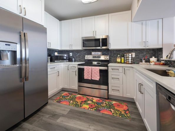 3020 NE 32nd Ave 1207, Fort Lauderdale FL 33308
