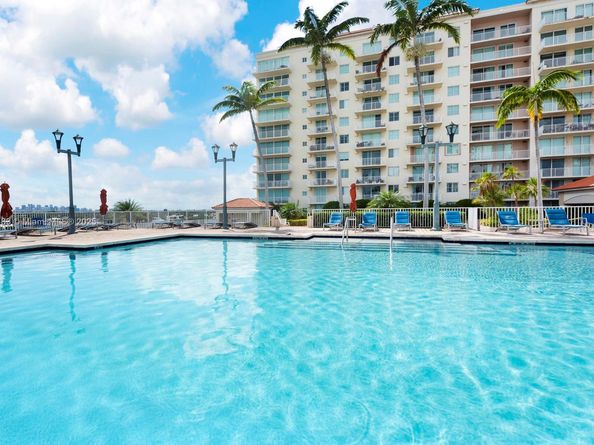 3020 NE 32nd Ave 1207, Fort Lauderdale FL 33308
