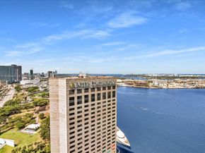 335 S Biscayne Blvd 4000, Miami FL 33131