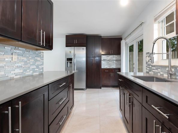 3382 NW 197th Ter, Miami Gardens FL 33056