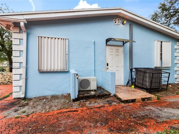 6200 SW 30th St, Miramar FL 33023