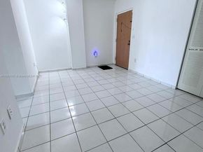 300 NW 42nd Ave 109, Miami FL 33126