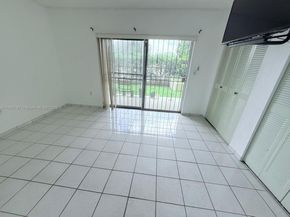 300 NW 42nd Ave 109, Miami FL 33126