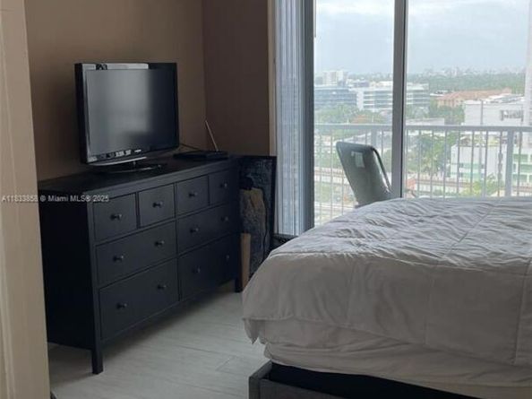 1250 S Miami Ave 1209, Miami FL 33130