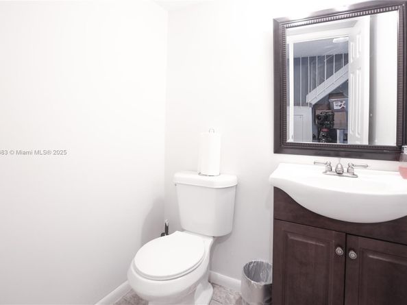 7561 NW 16th St 2305, Plantation FL 33313