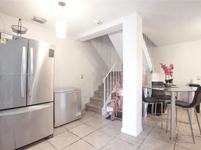 7561 NW 16th St 2305, Plantation FL 33313