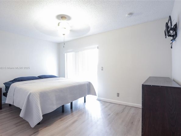 7561 NW 16th St 2305, Plantation FL 33313