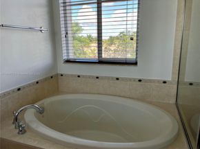 3020 NW 125th Ave 304, Sunrise FL 33323