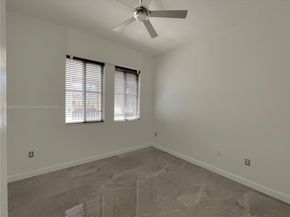 3020 NW 125th Ave 304, Sunrise FL 33323