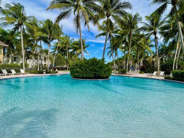 3020 NW 125th Ave 304, Sunrise FL 33323