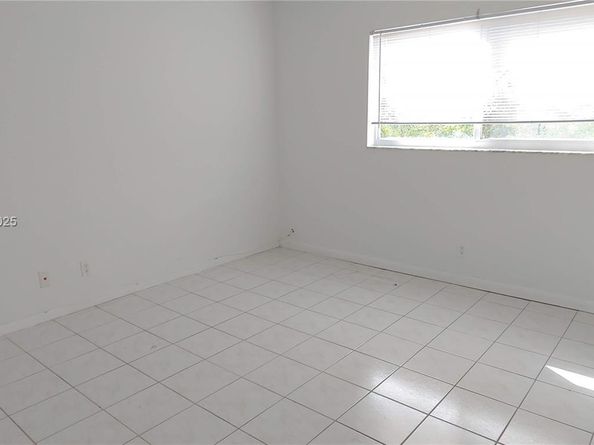 1400 NE 54th St 206, Fort Lauderdale FL 33334