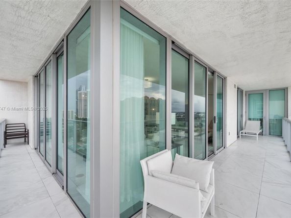 300 Sunny Isles Blvd 41501, Sunny Isles Beach FL 33160