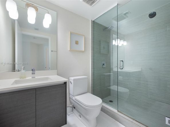 300 Sunny Isles Blvd 41501, Sunny Isles Beach FL 33160