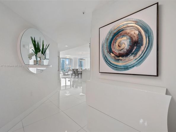300 Sunny Isles Blvd 41501, Sunny Isles Beach FL 33160