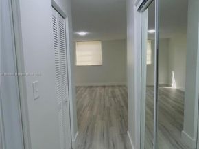 443 NE 195th St 338, Miami FL 33179