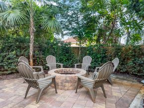 2310 NW 189th Ave, Pembroke Pines FL 33029