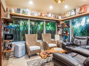 2310 NW 189th Ave, Pembroke Pines FL 33029