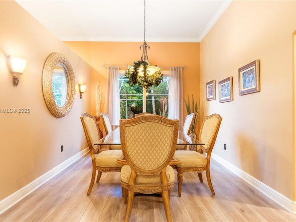 2310 NW 189th Ave, Pembroke Pines FL 33029