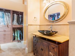 2310 NW 189th Ave, Pembroke Pines FL 33029