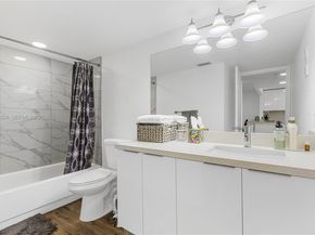 2704 NW 104th Ave 306, Sunrise FL 33322