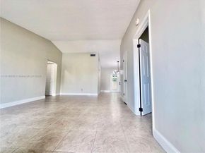 11117 SW 122nd Ct, Miami FL 33186