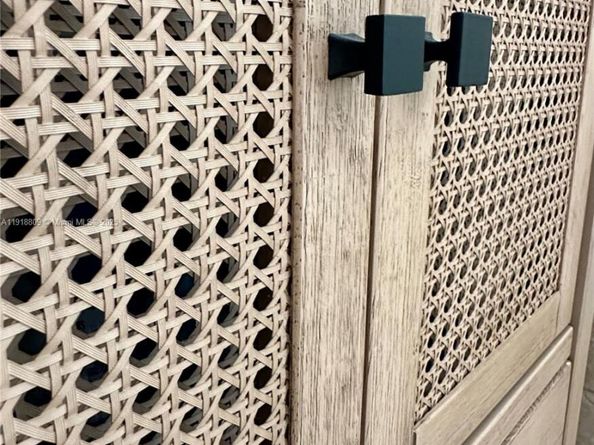 11117 SW 122nd Ct, Miami FL 33186