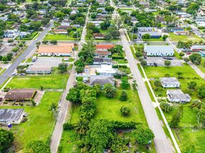 31 SW 11th Ave, Delray Beach FL 33444