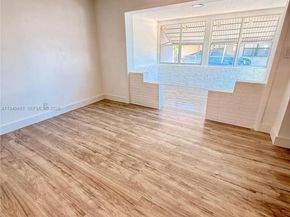 1824 NW 25th Ave, Fort Lauderdale FL 33311